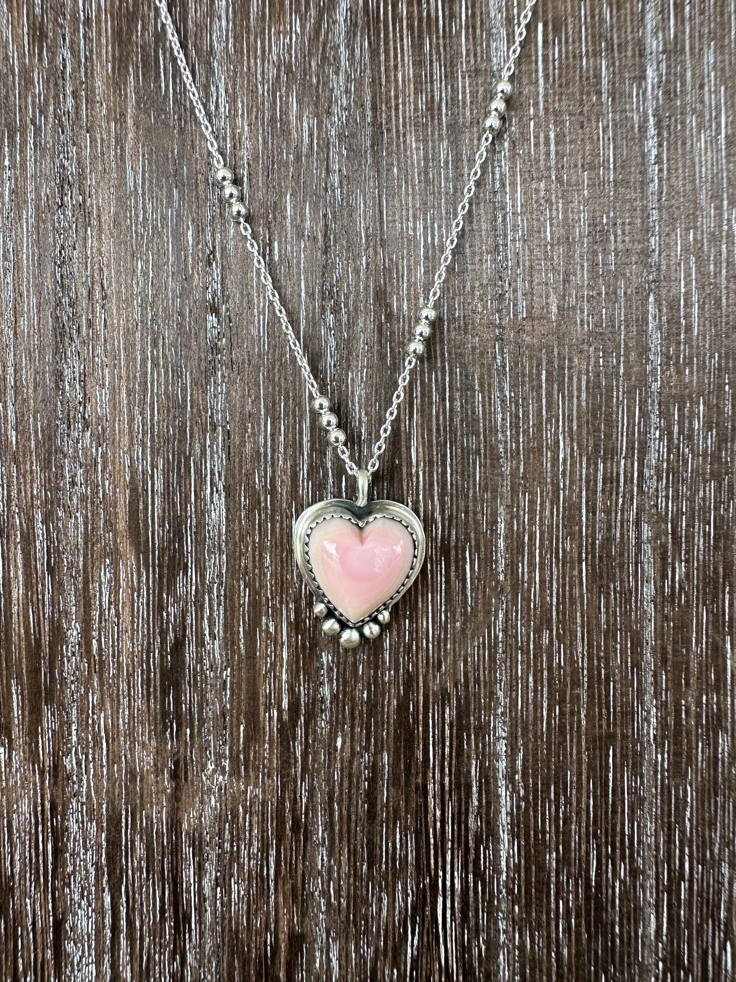 Queen Conch Heart Necklace